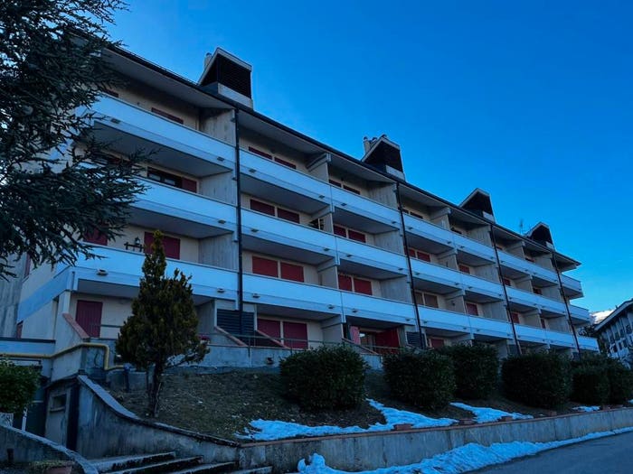 Appartamento quadrilocale in vendita in Piazzale Funivia, Ovindoli