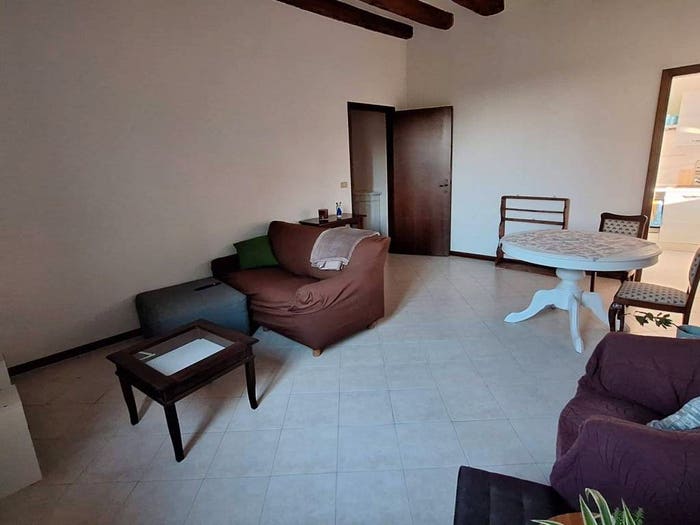 Appartamento bilocale in affitto in Via Roversola, Zevio