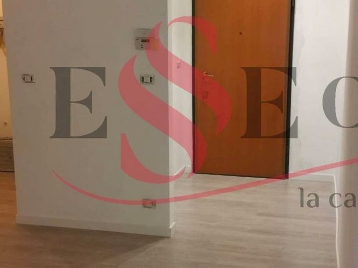 Appartamento bilocale in vendita in Via Roma, Centro, Alzano Lombardo