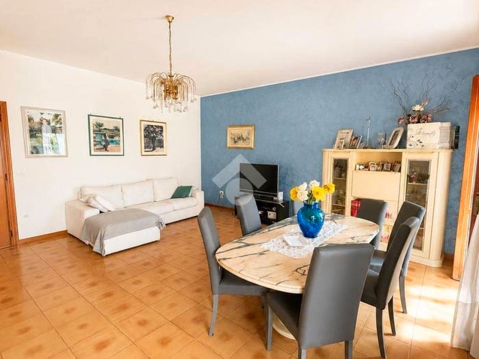 Appartamento quadrilocale in vendita in Appartamento via libero de libero, Centro, Fondi