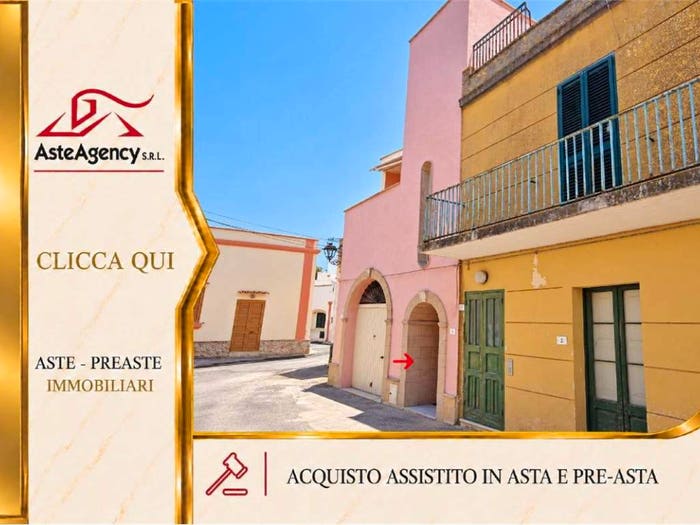 Appartamento con 5 locali in vendita in Via Enrico Toti Frazione Barbarano Del Capo, Barbarano Del Capo, Morciano di Leuca