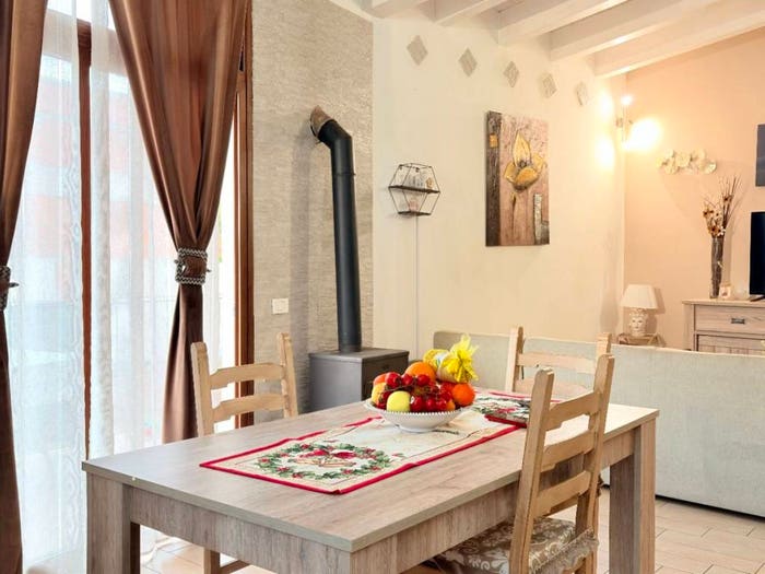 Appartamento quadrilocale in vendita in Piazza Giuseppe Mazzini, Centro, Barcellona Pozzo di Gotto