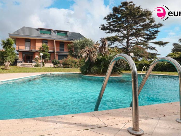 Casa con 6 locali in vendita in Via delle Margherite, Villaggio Giornalisti Poggio, Anzio