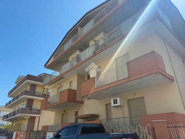 Appartamento trilocale in vendita in Via Gorizia, Centro, Alba Adriatica