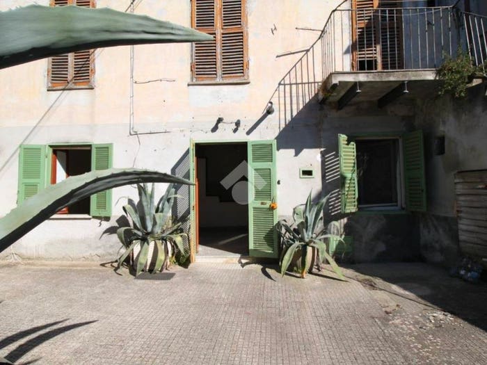 Appartamento bilocale in vendita in Via domenico giannini, Centro, Canino