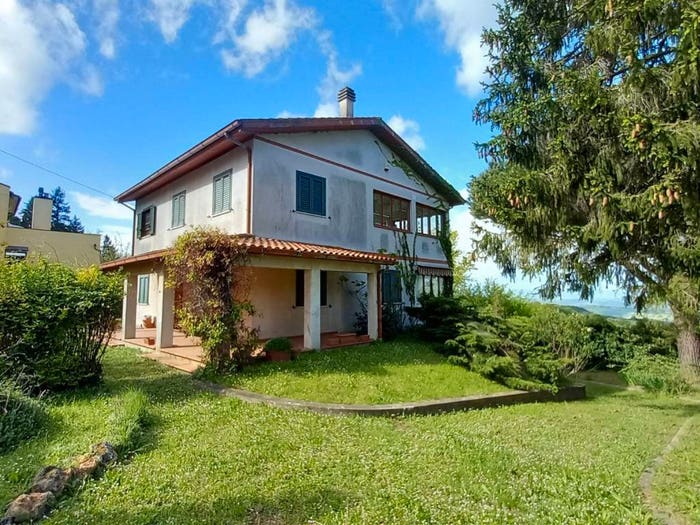 Casa con 6 locali in vendita in Via San Vivaldo, Montaione