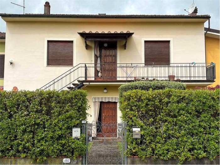 Casa con 6 locali in vendita in Via della Chiesa XI, Nave, Lucca