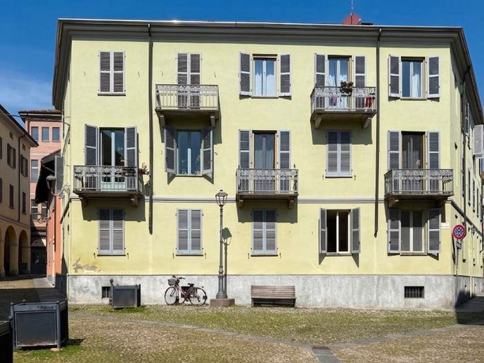 Appartamento con 5 locali in vendita in Via del Varrone, Centro Storico, Asti