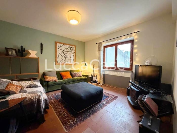 Casa con 6 locali in vendita in Via Santa Gemma Galgani, Centro, Borgo a Mozzano