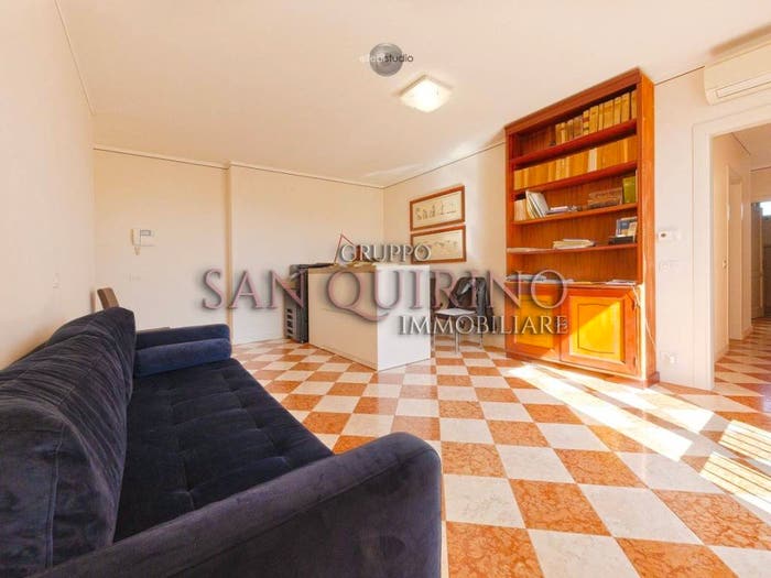 Appartamento trilocale in vendita in Via Ottavio Pavesi, Centro, Novi di Modena