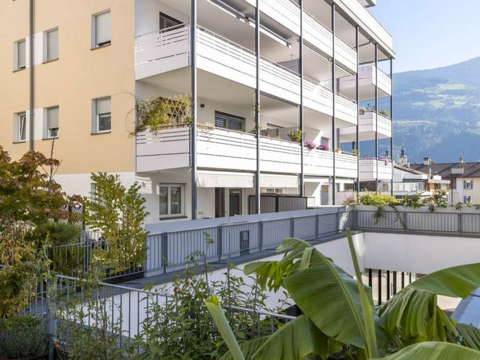 Appartamento trilocale in vendita in Via Carducci, Centro, Bressanone