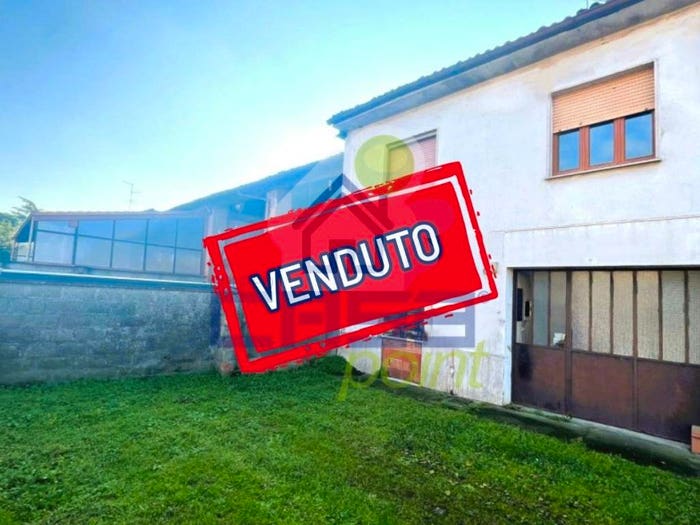 Casa con 6 locali in vendita in Vicolo Paolo Sarpi, Centro, Castelnuovo Bocca d'Adda