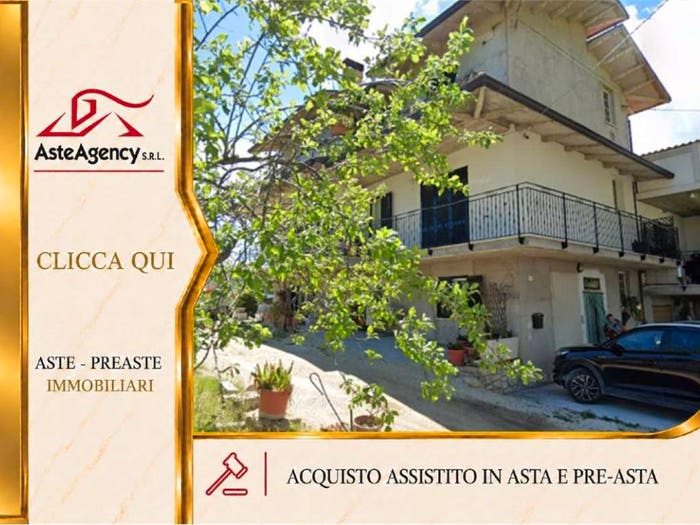 Appartamento con 5 locali in vendita in VIA MAZZINI, Campovalano, Campli