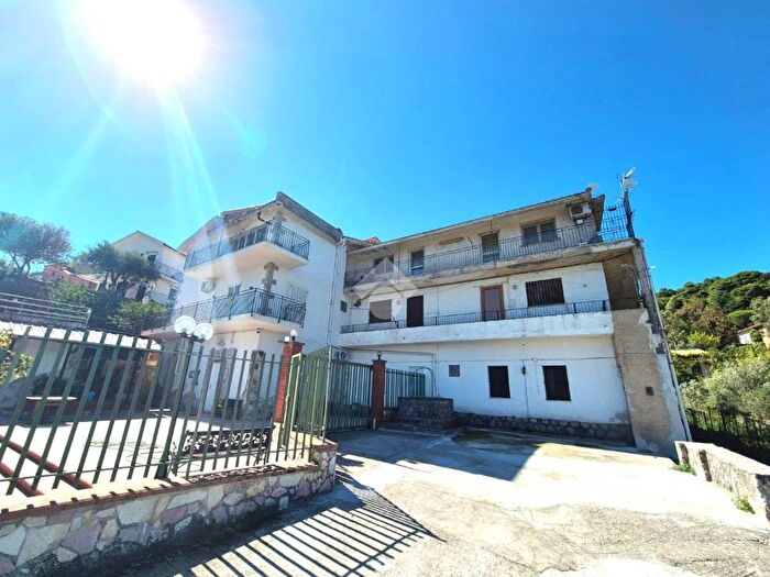 Appartamento trilocale in vendita in Via PG, Giacalone, Monreale
