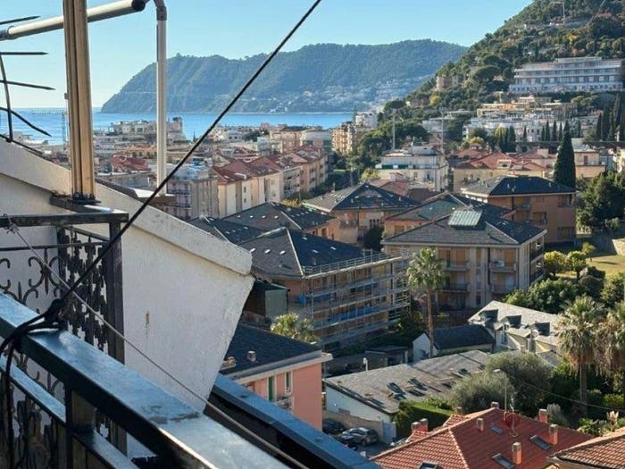 Casa con 5 locali in vendita in Regione San Rocco, Parco San Rocco Tetti Rossi Loreto, Alassio