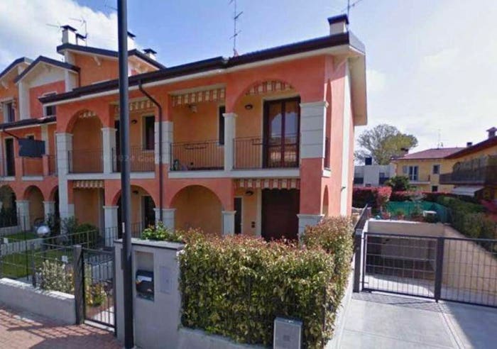 Casa quadrilocale in vendita in Via Madre Teresa di Calcutta Chiari BS Italia, Chiari