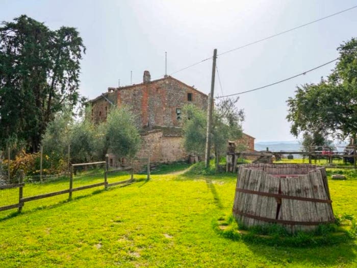 Casa con 6 locali in vendita in Via Sandro Pertini, Centro, Monteleone d'Orvieto
