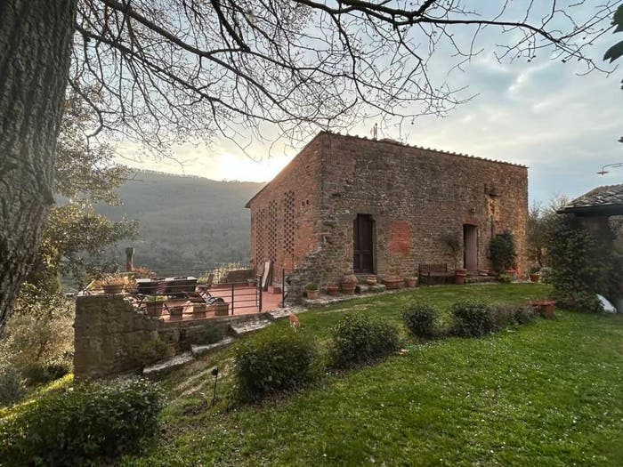 Casa con 6 locali in vendita in Via del Castello di Cintoia, Greve in Chianti