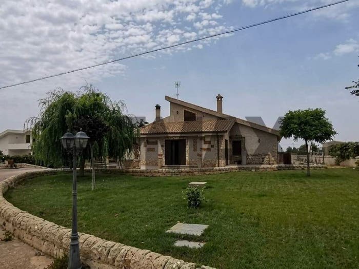 Casa con 6 locali in vendita in Via Michelica Crocevie, Michelica, Modica