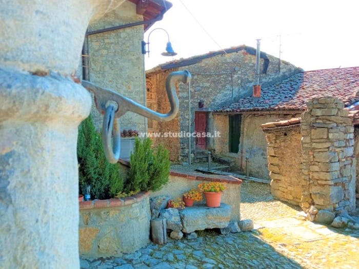 Appartamento trilocale in vendita in Villassio, Gorno