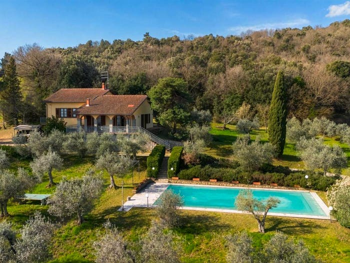 Casa con 6 locali in vendita in Strada Vicinale di Barbaiano, Monte San Savino