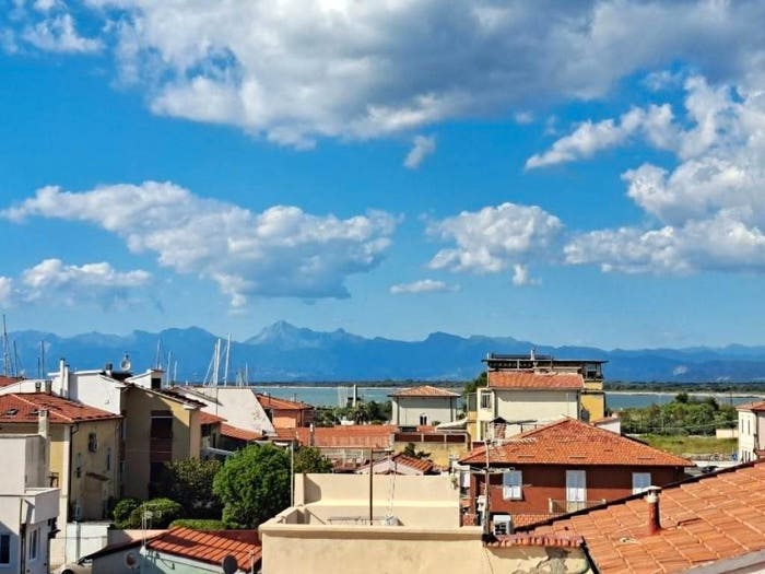 Appartamento trilocale in vendita in Marina di Pisa, Pisa
