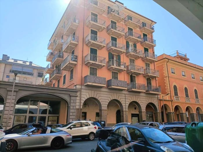 Appartamento con 5 locali in vendita in Corso Giuseppe Garibaldi, Centro Storico, Chiavari