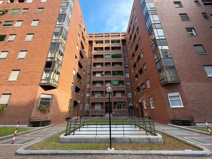Appartamento trilocale in vendita in Viale Andrea Doria, Centrale, Milano