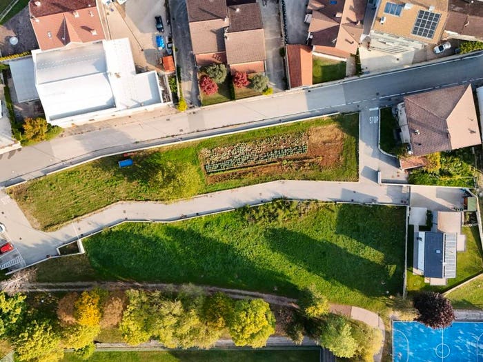 Casa con 6 locali in vendita in Via Col Diego Peluso, Brentonico