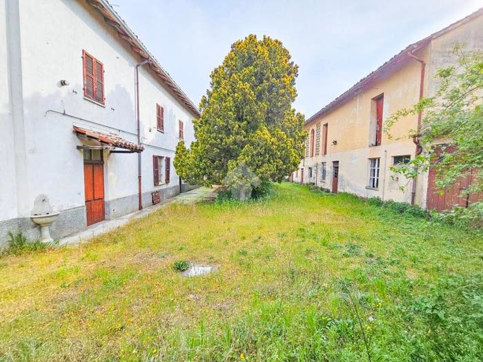 Casa con 6 locali in vendita in Via Tortona, Pollastra Levata, Bosco Marengo