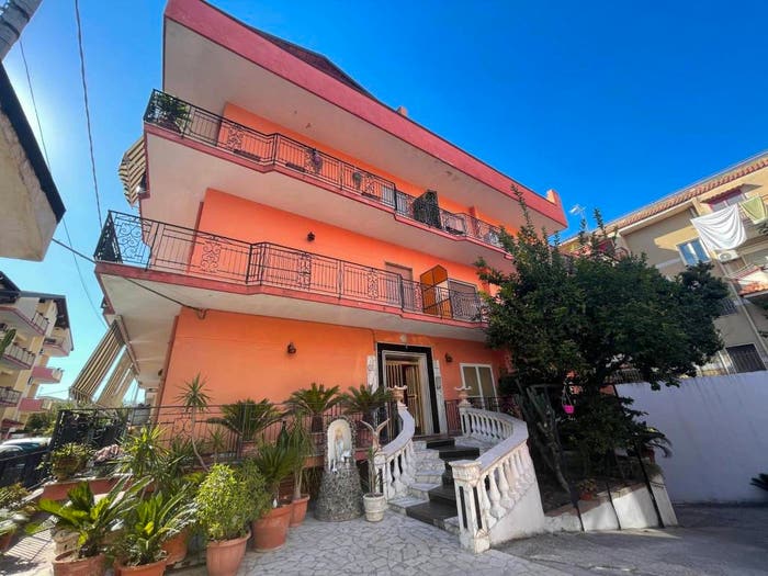 Appartamento trilocale in vendita in Quarto