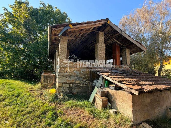 Casa bilocale in vendita in Via Bescasolo, Berzo San Fermo