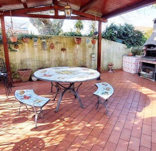 Casa con 6 locali in vendita in Montenero Basso Montenero Alto, Livorno