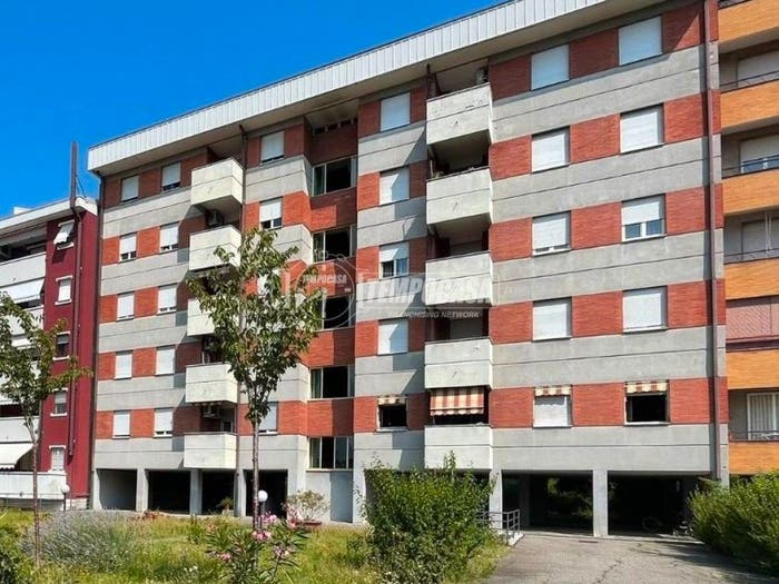 Appartamento quadrilocale in vendita in Via Don Lorenzo Perosi, Calderara, Paderno Dugnano