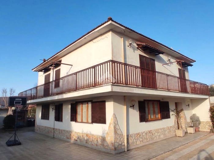 Casa quadrilocale in vendita in Via Sterpara, Centro, Palestrina