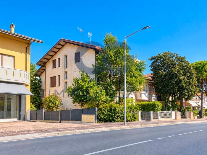 Casa con 5 locali in vendita in Via Emilia Romagna, Cattolica