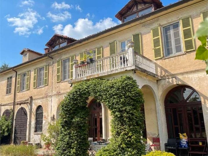 Casa con 6 locali in vendita in via Tommaso Ferreri, Centro, Barbania