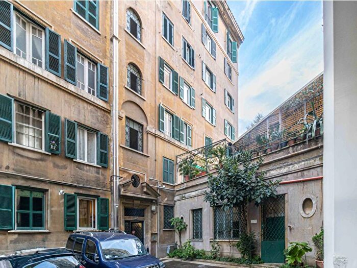 Appartamento trilocale in vendita in Via Labicana, Colle Oppio, Roma