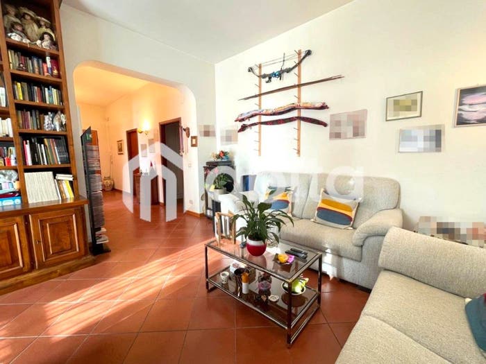 Appartamento con 5 locali in vendita in Via Giacomo Puccini, Città, Montevarchi