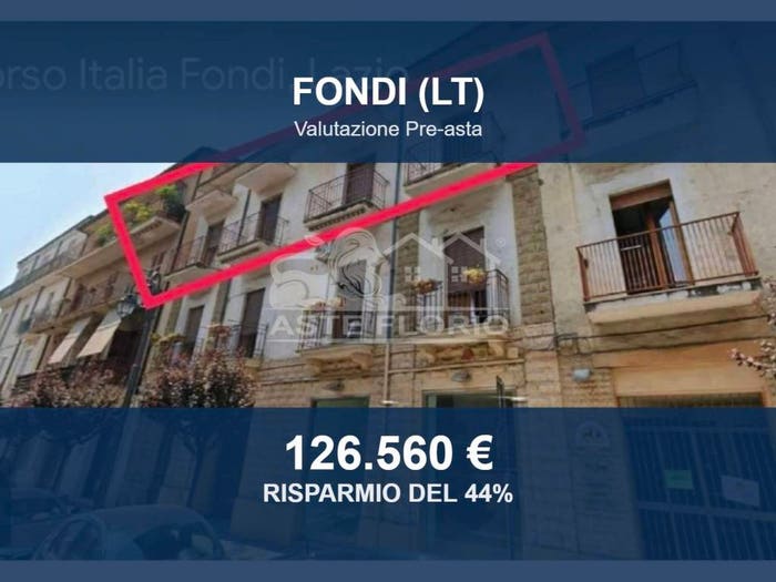 Appartamento con 5 locali in vendita in Corso Italia, Centro, Fondi
