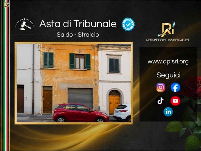Appartamento bilocale in vendita in Via Lenzoni, Centro, Certaldo