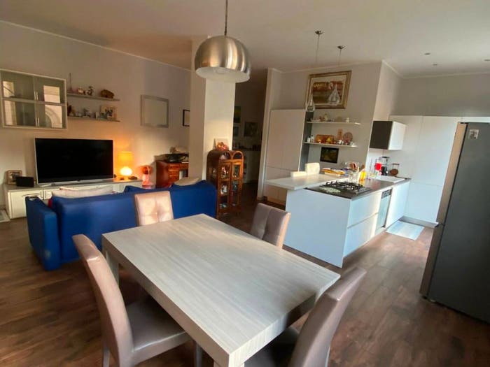Appartamento quadrilocale in vendita in Via Carlo Farini, Farini, Milano