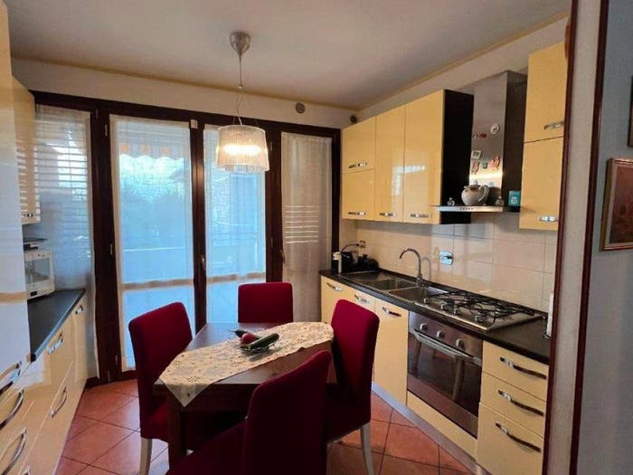 Appartamento trilocale in vendita in Via Francesco Ferrucci, Centro, Agliana