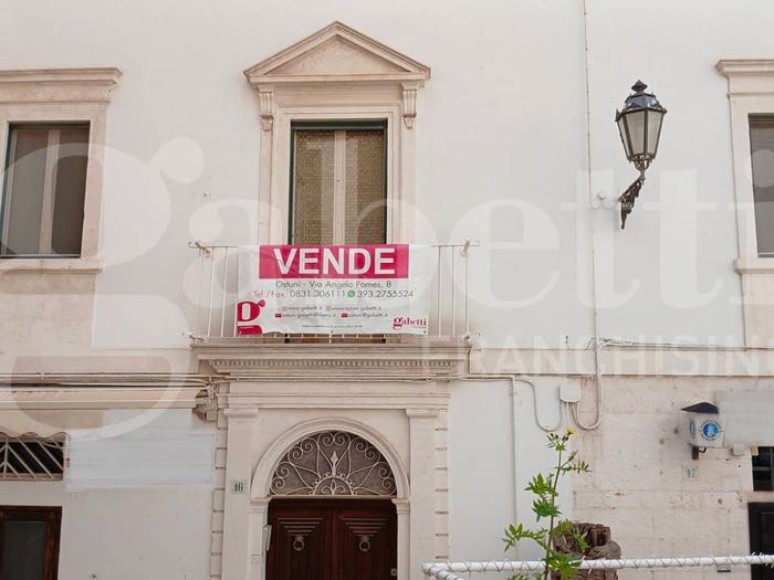 Casa con 6 locali in vendita in Via Cattedrale, Centro Storico, Ostuni