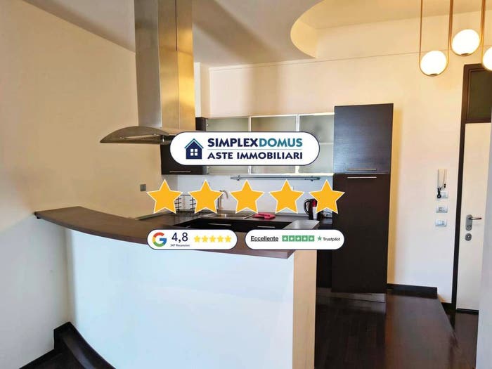 Appartamento trilocale in vendita in Via Ventinove Settembre, Capodimonte, Ancona