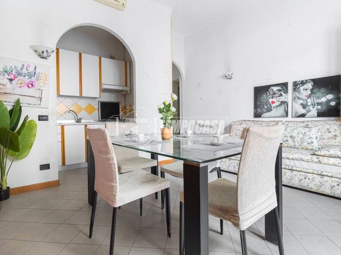 Appartamento bilocale in vendita in Piazza angilberto, Corvetto, Milano