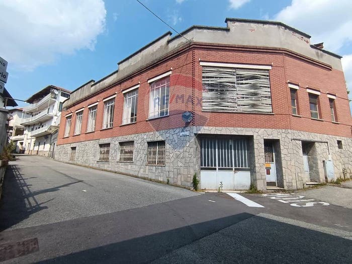 Casa con 6 locali in vendita in via mazzini, Centro, Cuceglio