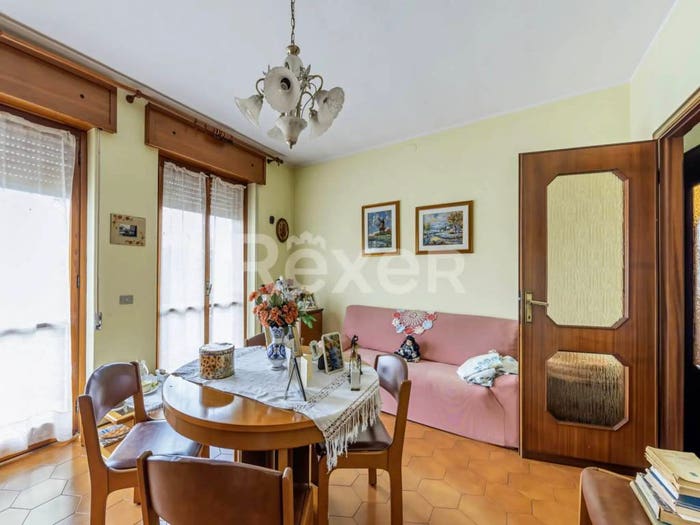 Appartamento trilocale in vendita in Via Piave, Castelnuovo Bocca d'Adda