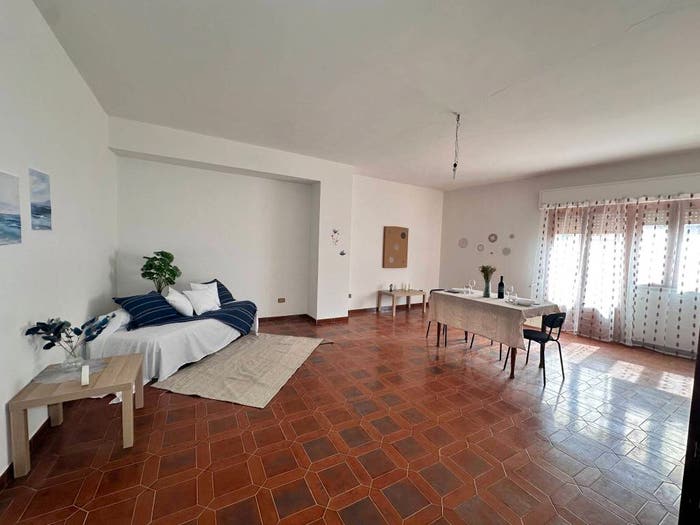 Appartamento trilocale in vendita in Via Nazario Sauro, Castel Di Tusa, Tusa