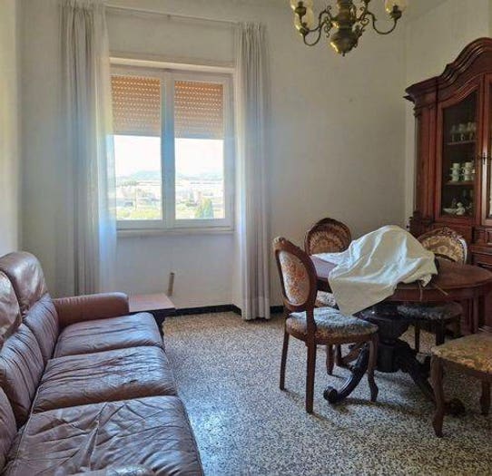 Appartamento quadrilocale in vendita in Puliche, Massa